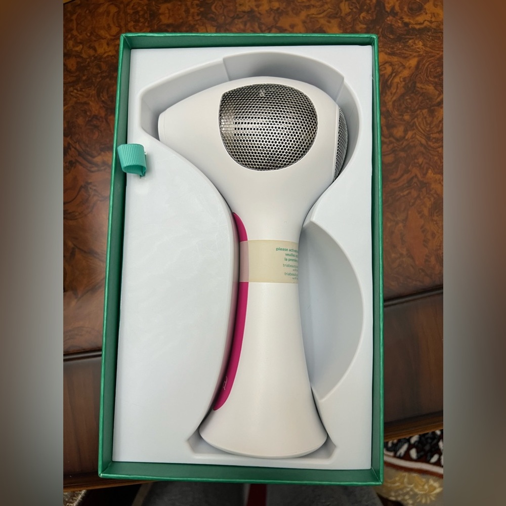 BRAND NEW Tria Laser Hair Removal Kit